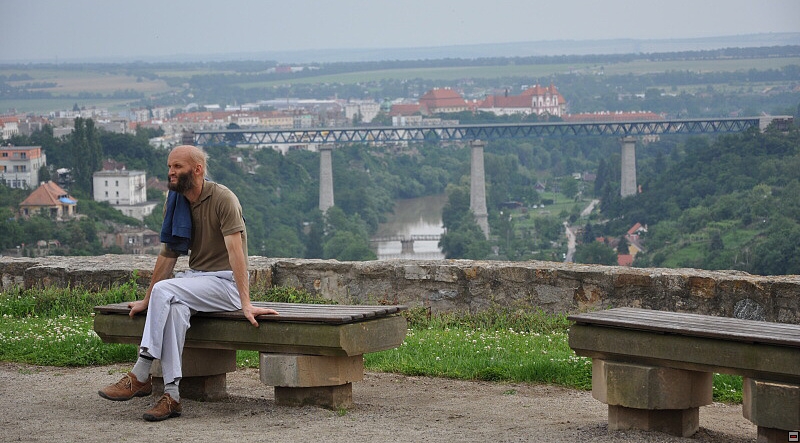 img00025.jpg